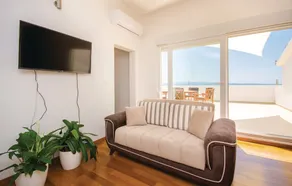 Penthouse overlooking Split w/ Pool and BBQ - Image 3