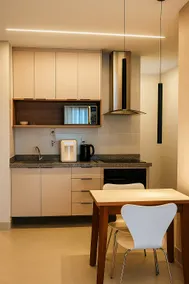 Top Apartment • Comfort • Beach 8 min / Shopping 3 min - Image 3