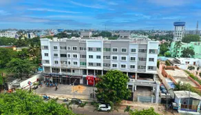 1-BHK Fully furnished Flat near Railway Station - Image 3