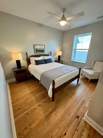 Charming Downtown Elkin Suites- walk to all - Image 4