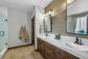 Brasada Getaway-> Privacy, Hot Tub & Theater Room! - Image 5