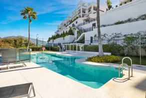 Acosta 3 by Asola Property - Image 4