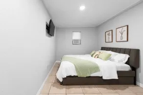 Orange Park for 6 / Ping Pong / Book Now! - Image 3