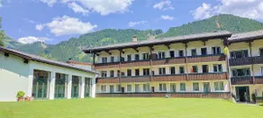 Alpine Wellness Apartment - Peace & Pool - Image 2