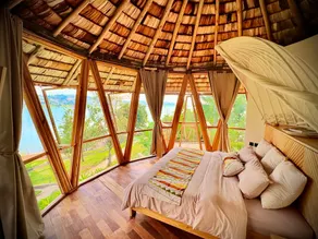 Signature Design Retreat and Private Beach - Image 2
