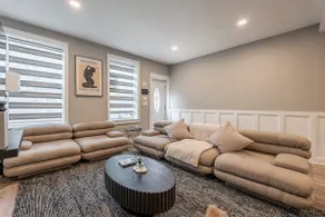 Spacious&Stylish Retreat in Point Breeze|Sleeps 13 - Image 3