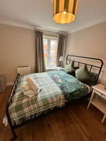 Flat in Swansea Marina - Image 2