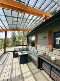 Soak & Stay Cabin Hideaway - Image 4