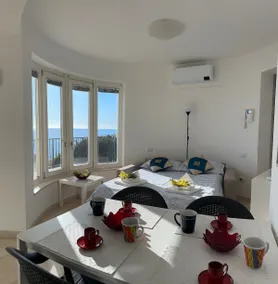 Sea and Relaxation – Il Villino ai Tre Ponti – Studio Apartment - Image 5