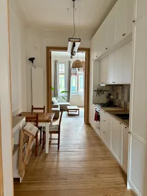 Beautiful apartment on the Ixelles Ponds - Image 3