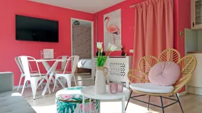 Delightful tropical retreat close to the sea - Image 5