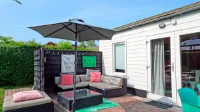Delightful tropical retreat close to the sea - Image 3