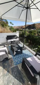 House & apartment with private pool and games room - Image 2