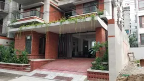Elegant 3 Bedroom AC Apartment at Basundhara R/A - Image 3