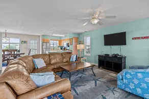 Shell Haven-Four Decks, Views, Walk to beach! - Image 3