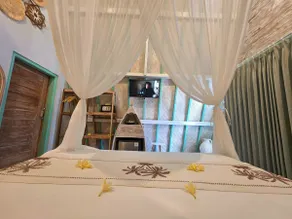 Secret Triangle - Image 5