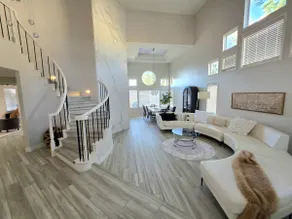 Modern Comfort Paradise w/Mountain Views, Firepit - Image 3