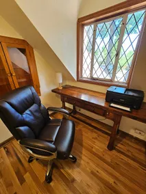 The Hollo House - Image 2