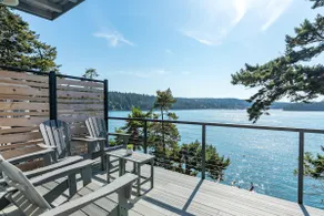 Romantic Deception Pass Waterfront Deck Over Water - Image 3