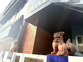 Accommodates up to 8 people/5 floors whole house rental (including rooftop)/convenient transportation, close to Naha Airport and port/piano - Image 5