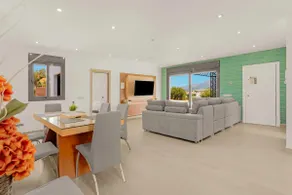Country house in a top setting - Image 3