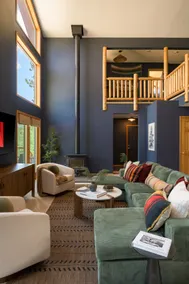 Cabin with Hot Tub and Game Room 2.65 acres - Image 5