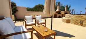 Aqua Luna Bay - Romantic Beachfront Suite & Garden - Image 5