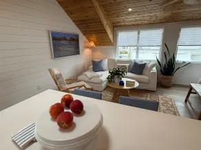 BRAND NEW Boutique Loft King Condo ”Sandcastle” - Image 4