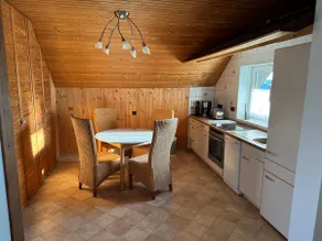 2-room top floor apartment with KDB and balcony - Image 3