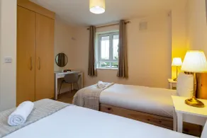 Gort Na Coiribe - Galway Lakeside Apartments - Image 4