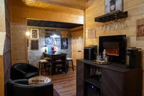True Luxury | Sauna•Jacuzzi•Pizza Oven•Speakeasy - Image 4