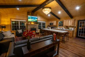 True Luxury | Sauna•Jacuzzi•Pizza Oven•Speakeasy - Image 2