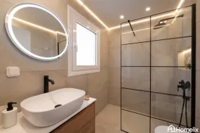 Or Suite - Private Beach & Pools - Image 5