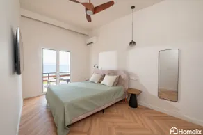 Or Suite - Private Beach & Pools - Image 3