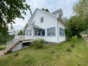 Top Location, Walkable in the heart of Bayfield! - Image 2