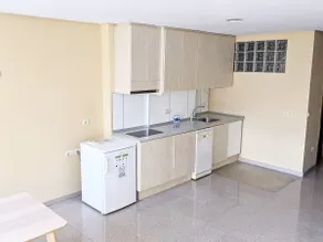 La Creu 2 Apartments - Image 4