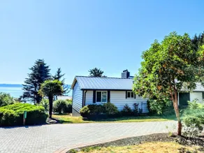 Saltwater Beach Home with Ocean View - Image 3