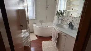 Elegant apartment a stone's throw from Malpensa MXP - Image 5