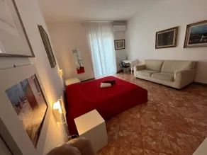 The large beautiful house near the sea and the center - Image 3