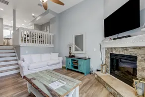 2 Blocks to Ocean: Retreat at Jax Beach Bungalow - Image 4