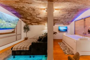 Exceptional Vaulted Suite, Spa & Home Theater - Image 2