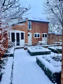 Luxury Coach House, Stratford-upon-Avon, Cotswolds. - Image 3