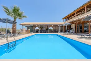 Golden Sand Beach Villa - Image 3