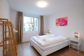 ZH Pink GF - Letzigrund HITrental Apartment - Image 2