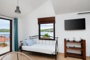 Penthouse & chill out on the beach - Image 2