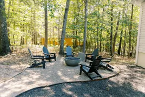 Oak & Ember Lodge - Image 2