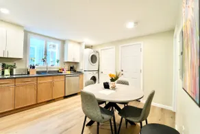 Cozy 4BR/2BA| Sleeps 8 | Transit | Boston | Casino - Image 5