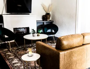 Cozy Family-Friendly Home Near Attractions &Parks! - Image 3