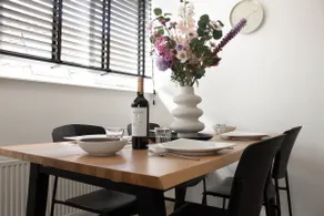 Stylish stay with loggia in the heart of Alkmaar - Image 2