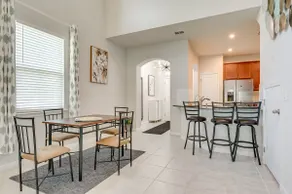 Abi modern and convenient townhome in Brandon - Image 4